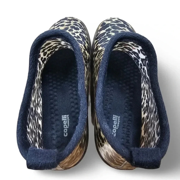 Capelli New York Leopard Print Short Ankle
Slip-On Rain Wellies Boots - Size 9 - Picture 3 of 8